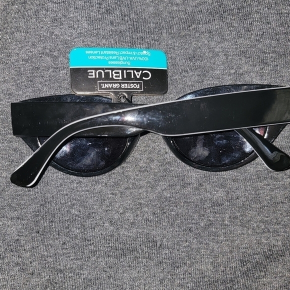 FOSTER GRANT Sunglasses  100% UVA-UVB Lens Protection Scratch & Impact Resistant - Picture 3 of 4